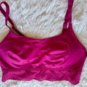 Auden Fuchsia Lace Trim Bralette Size M